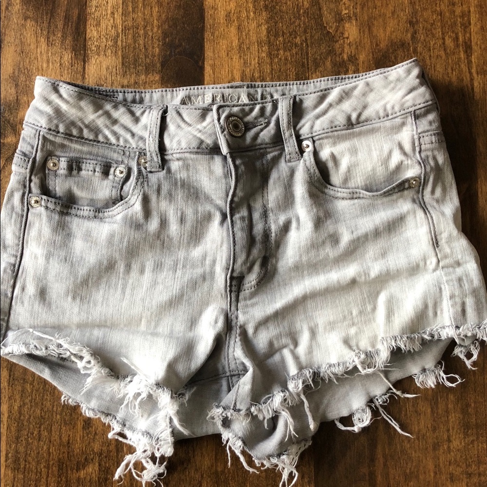 Cut-off American Eagle Stretch Jean Shorts -Size 4